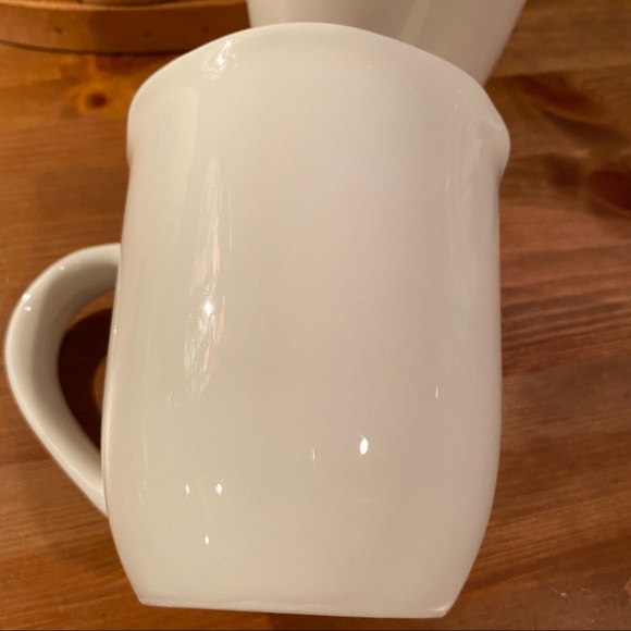 Set Of 4 Thomson Pottery Mugs Petal Cream - Picture 3 of 5